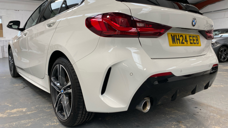 BMW 1 Series 118i M Sport 5dr Step Auto Petrol Hatchback